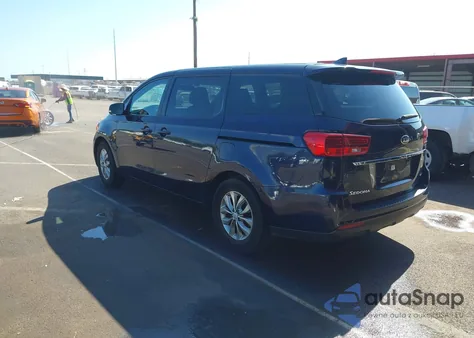 2020 Kia Sedona Lx z USA, uszkodzony, nr VIN KNDMB5C14L6593456
